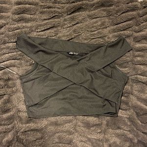 Black Shein crop top XL